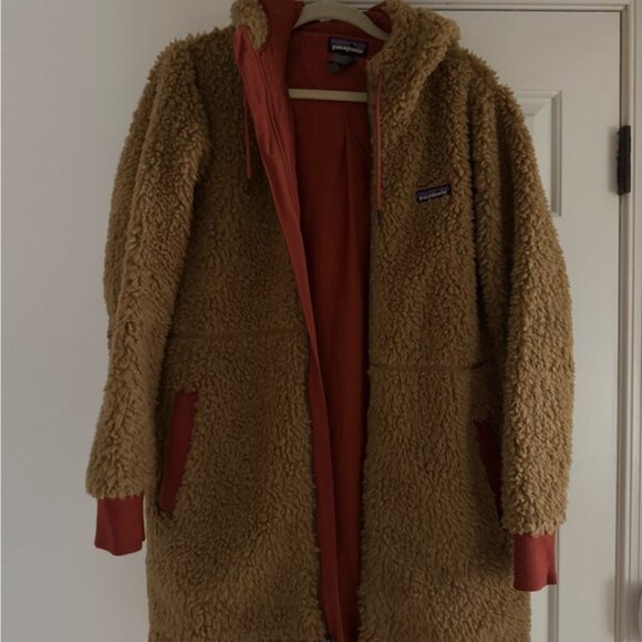 Patagonia Dusty Mesa Parka - Picture 2 of 9